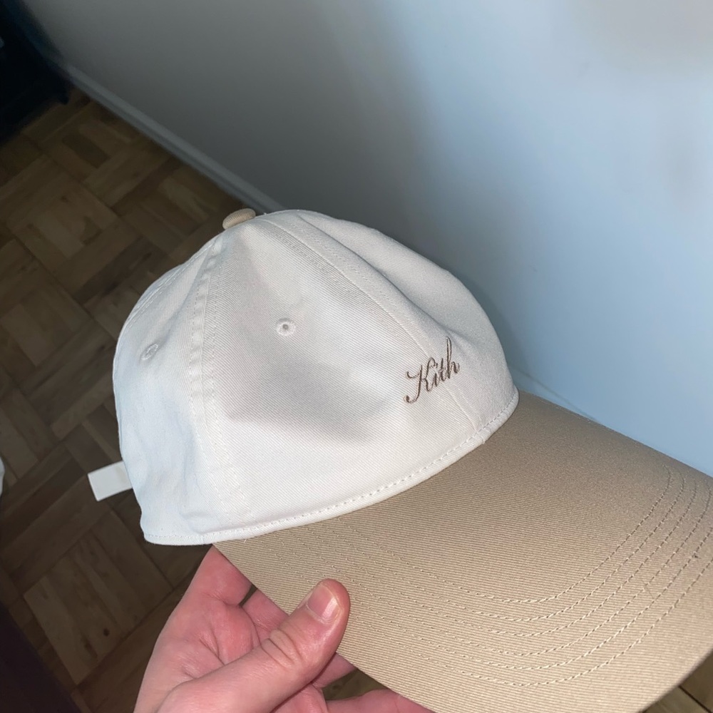 Brand new never worn Kith hat